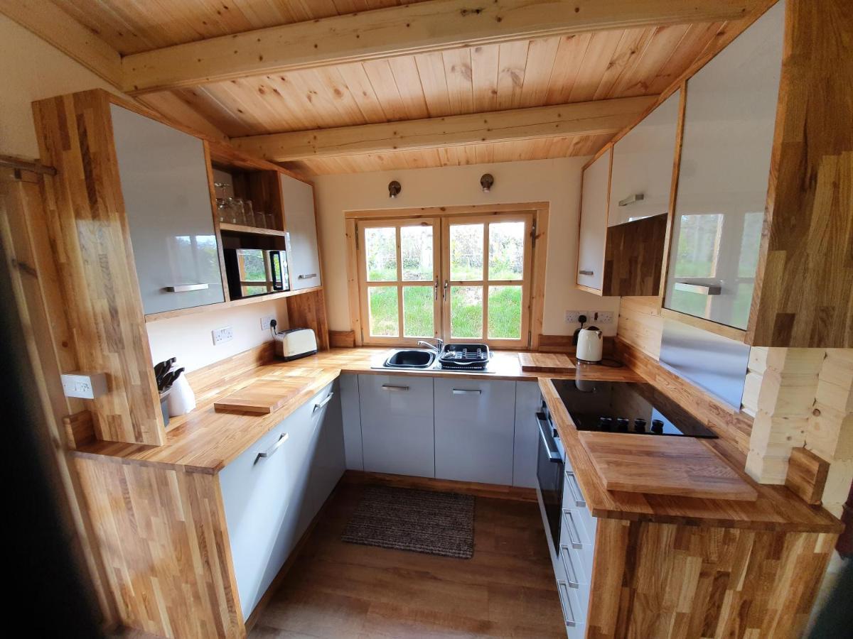 West Pool Cabin Lincoln Extérieur photo